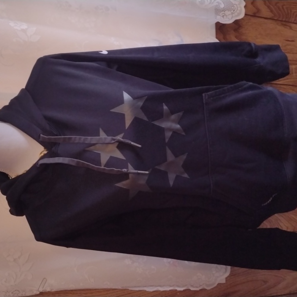 Nike Black Sweatshirt Essential Comfort